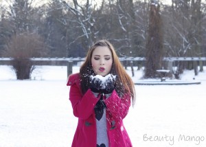outfit-benetton-pink-dufflecoat-snow
