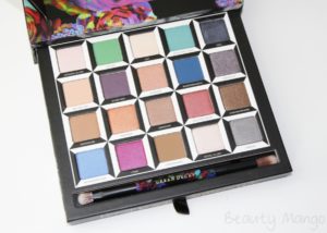 urban-decay-trough-the-looking-glass-eyeshadow-palette